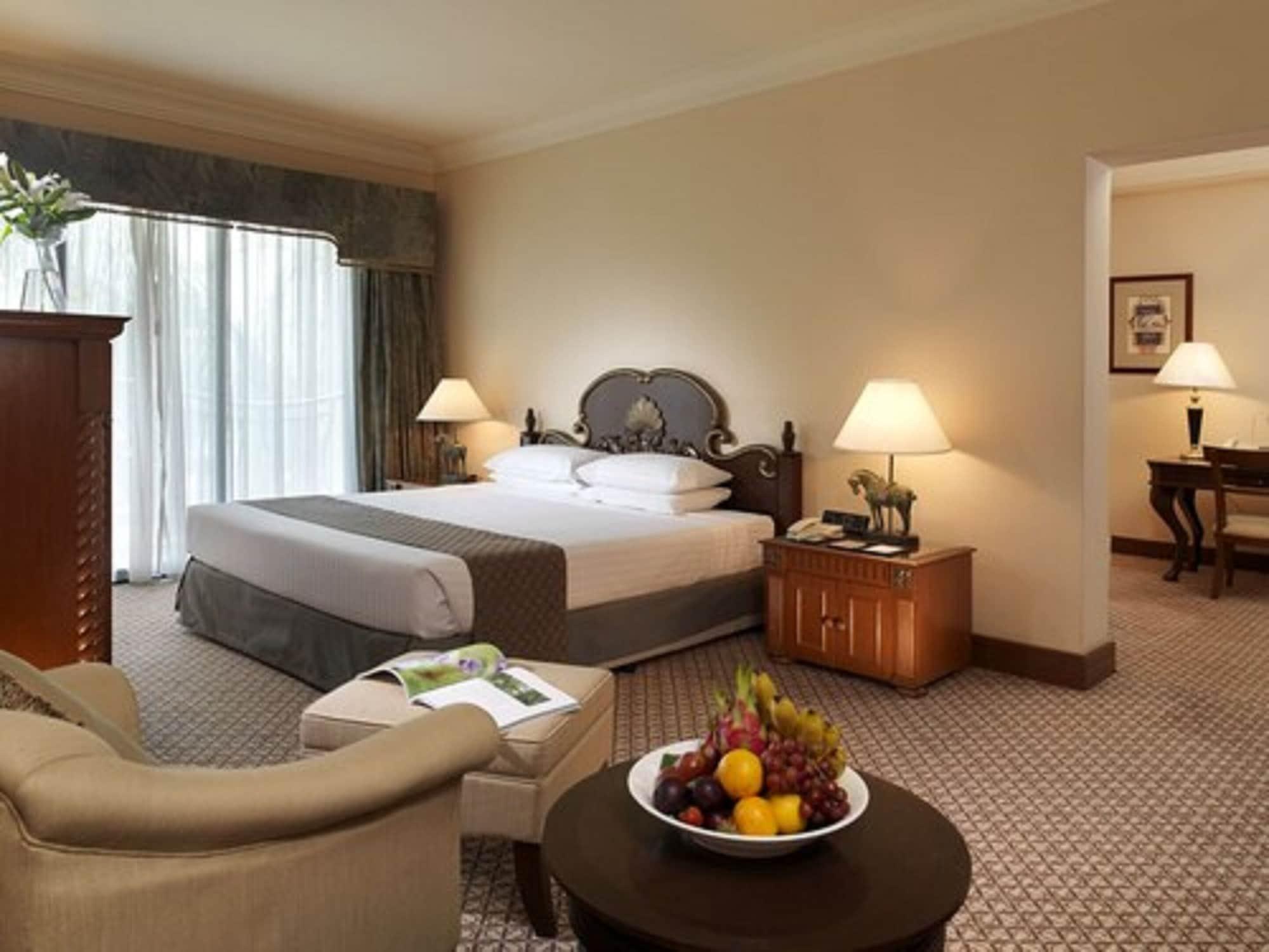 Palace Of The Golden Horses Seri Kembangan Buitenkant foto A suite at the hotel