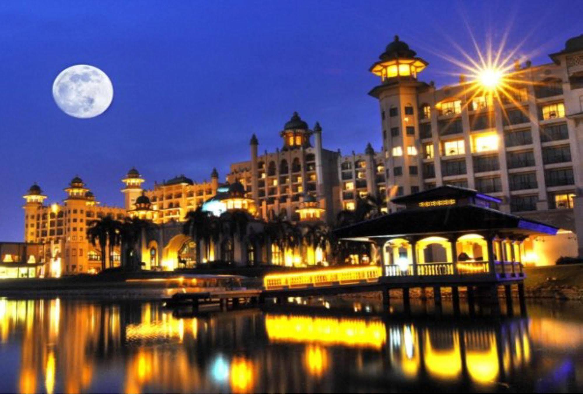 Palace Of The Golden Horses Seri Kembangan Buitenkant foto The Atlantis Resort, Paradise Island